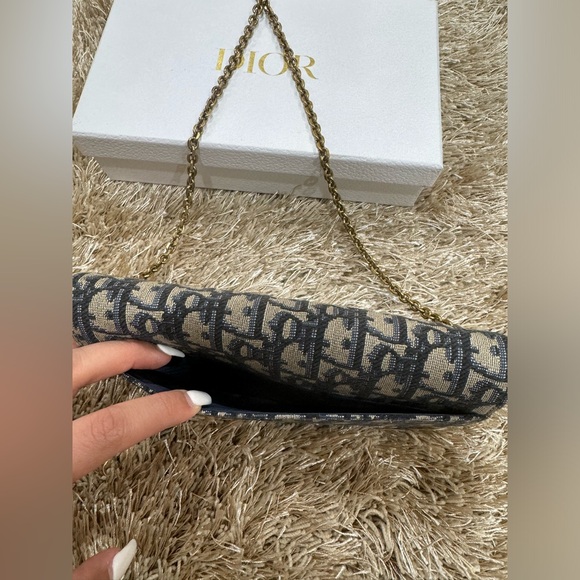Dior Saddle Pouch with Chain - Picture 4 of 10